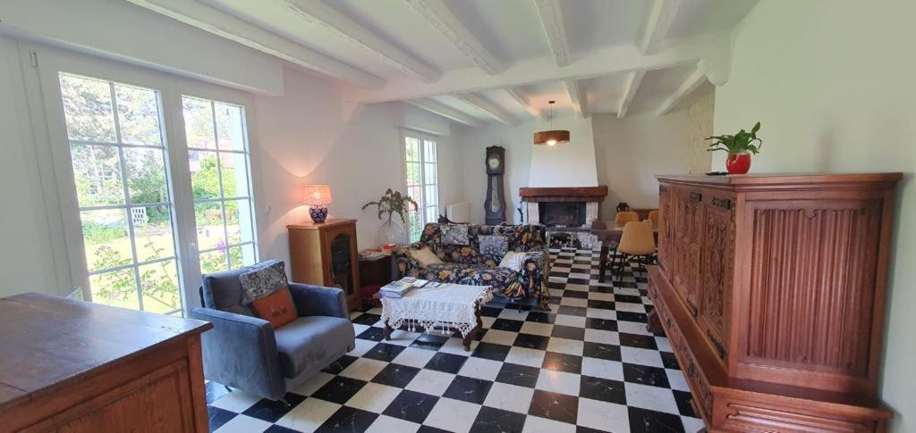 Maison Au Calme Avec Jardin Pres Du Chateau, Foret Et Plage Condette Екстериор снимка